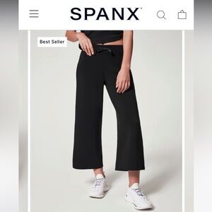 Spanx AirEssentials Cropped Wide Leg Pant